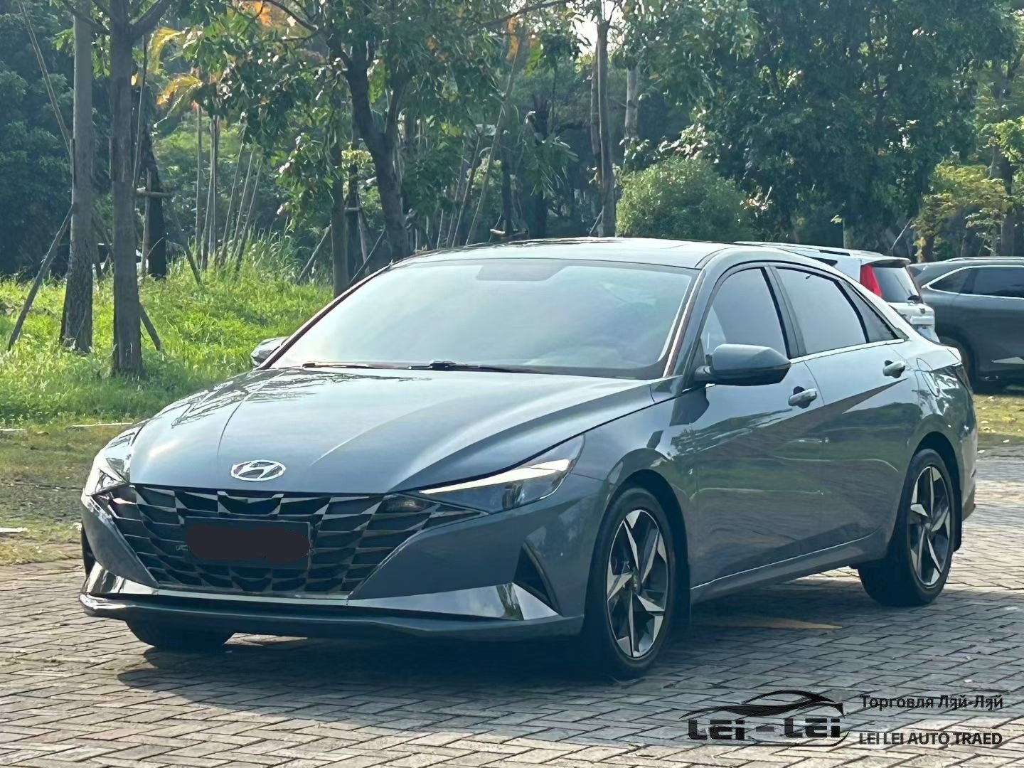 Hyundai Elantra 2022