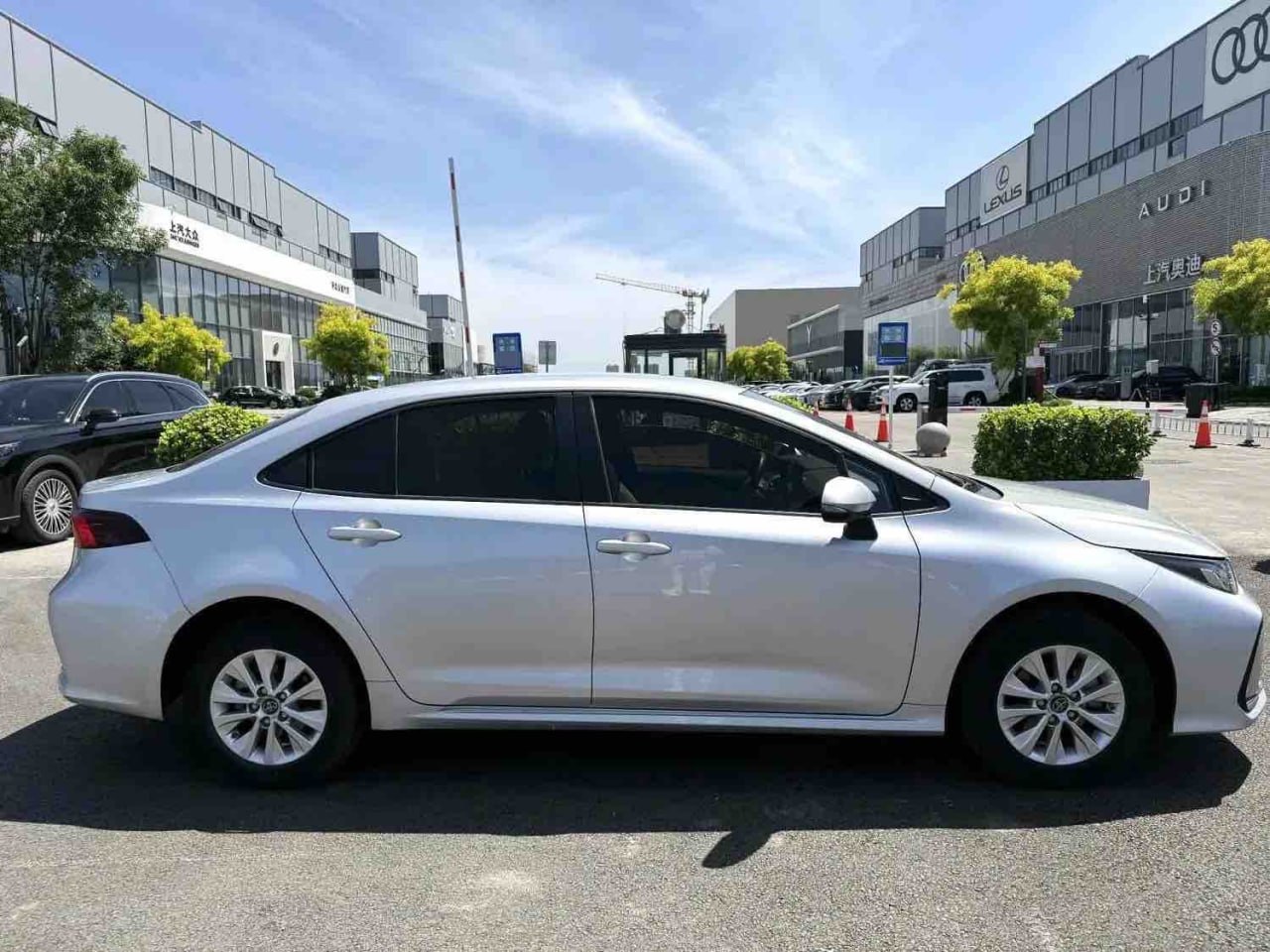 Тойота Королла 2022