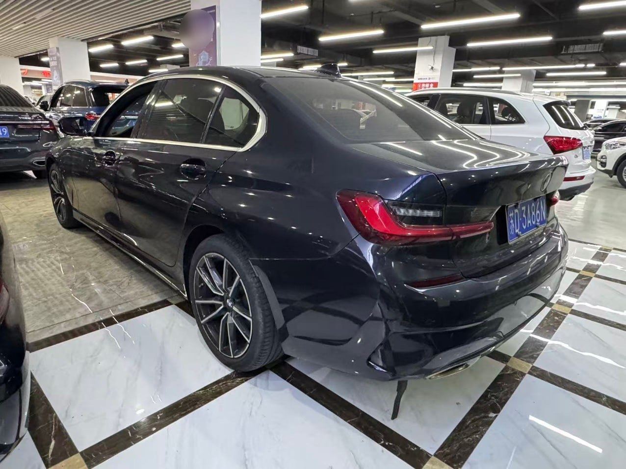 BMW 3 Series 320Li 2022 — фото 6