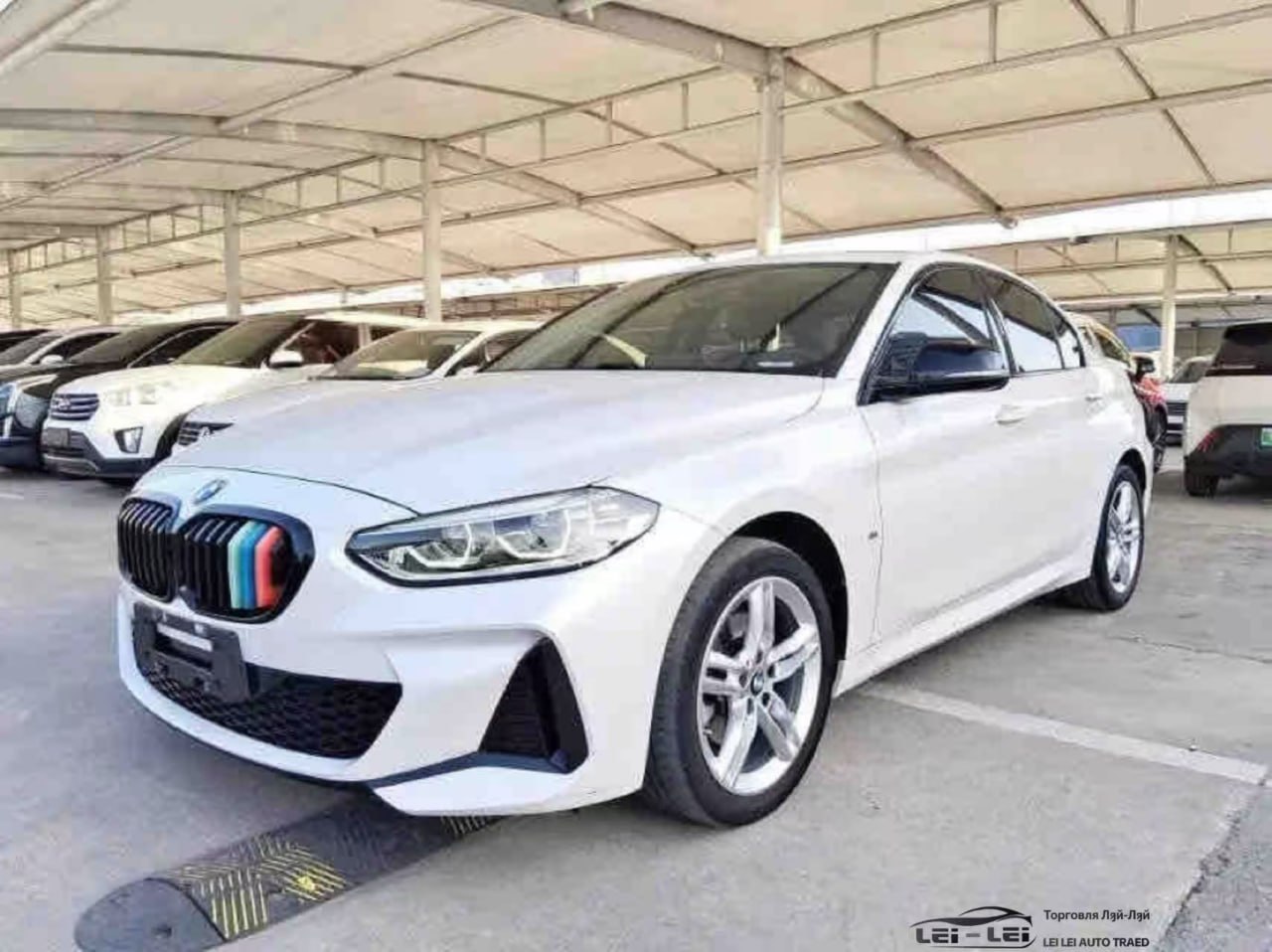 BMW 1 Series 2022 — фото 1
