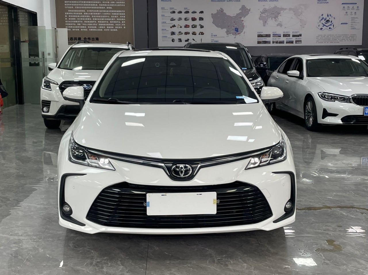 Основное фото автомобиля