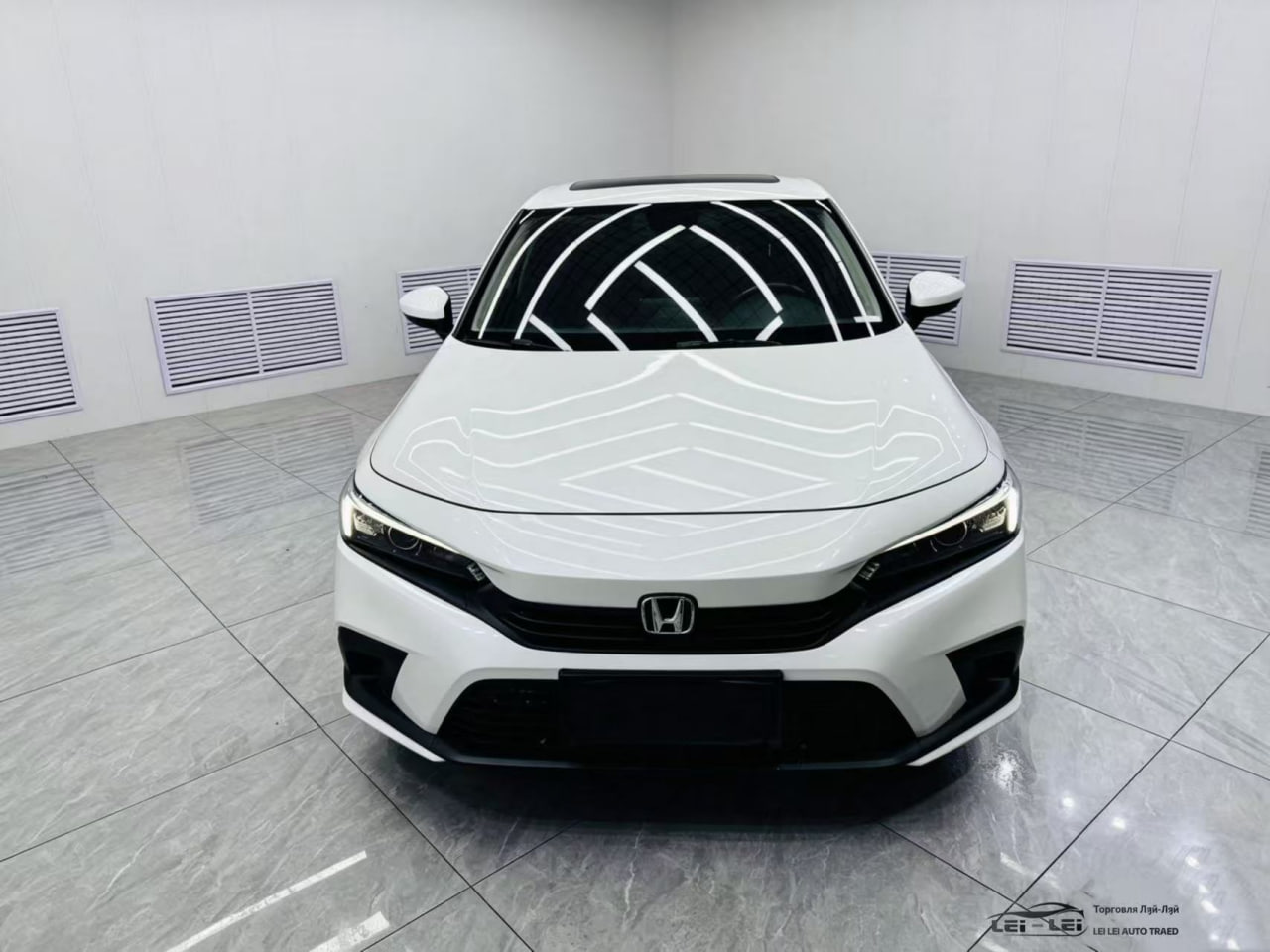 Основное фото автомобиля