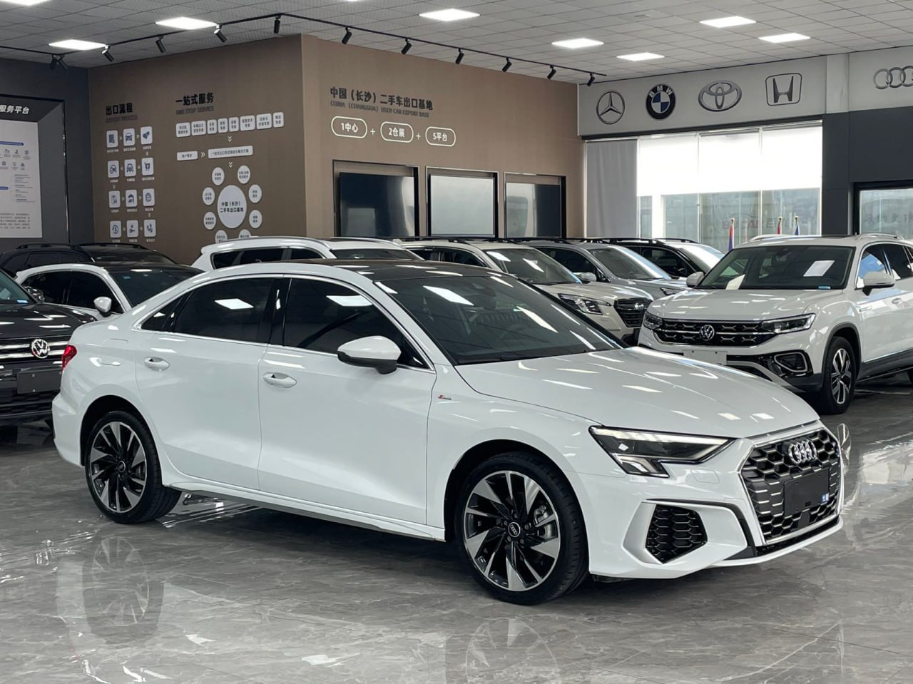 Миниатюра фото