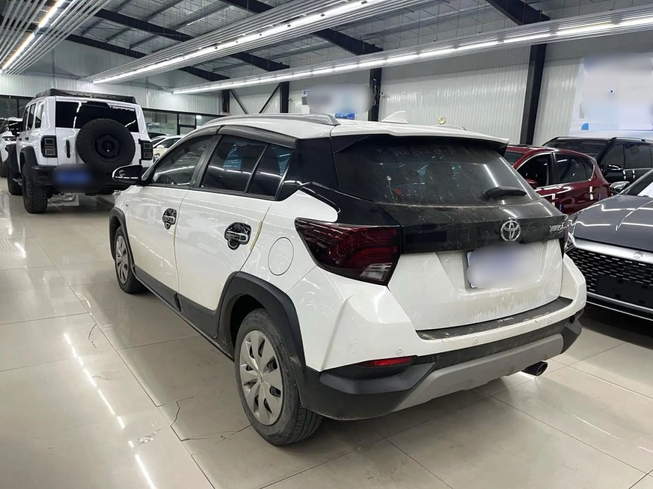 Toyota Yaris 2022 — фото 3