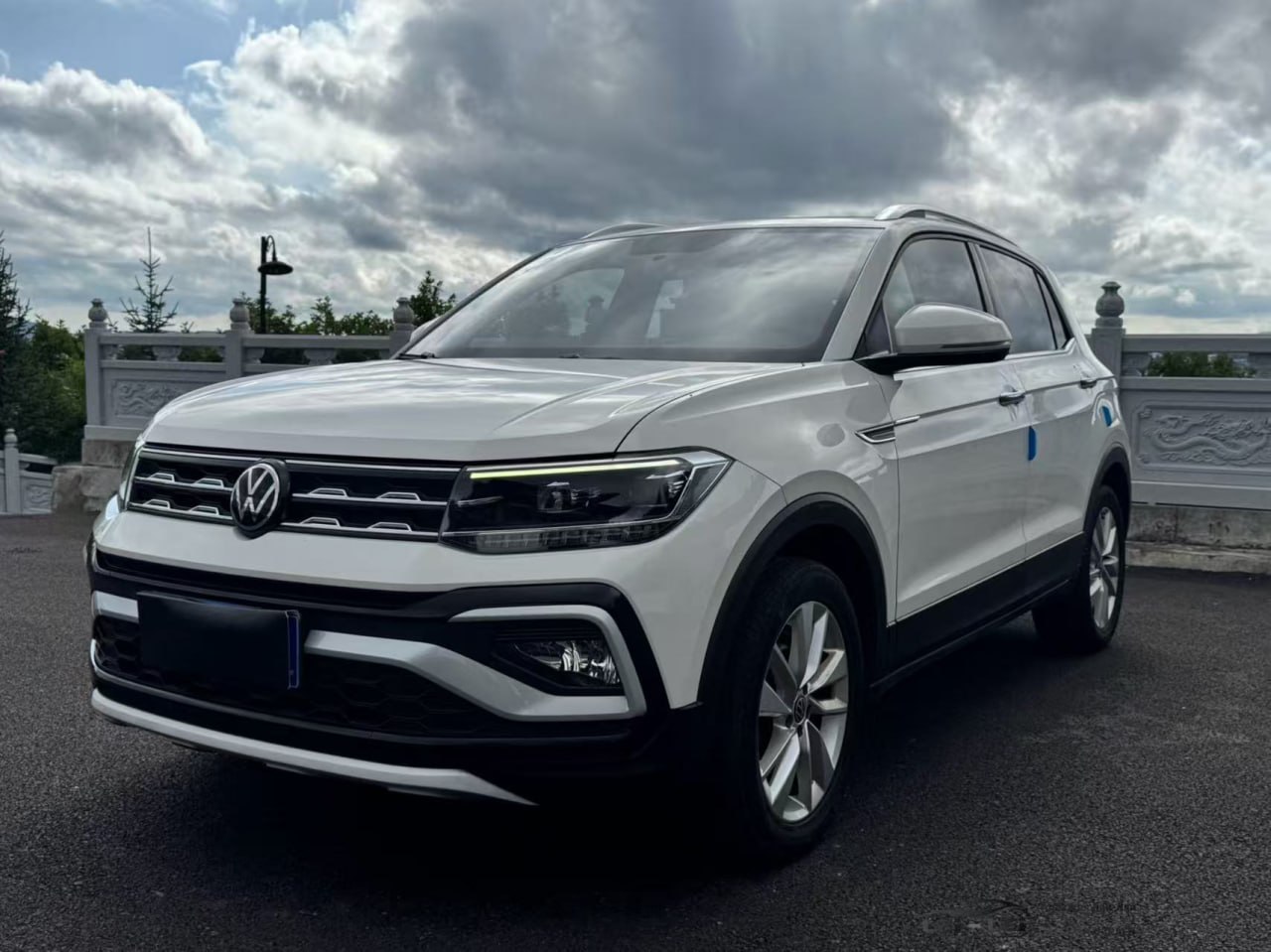 Volkswagen T-Cross 2021 — фото 2