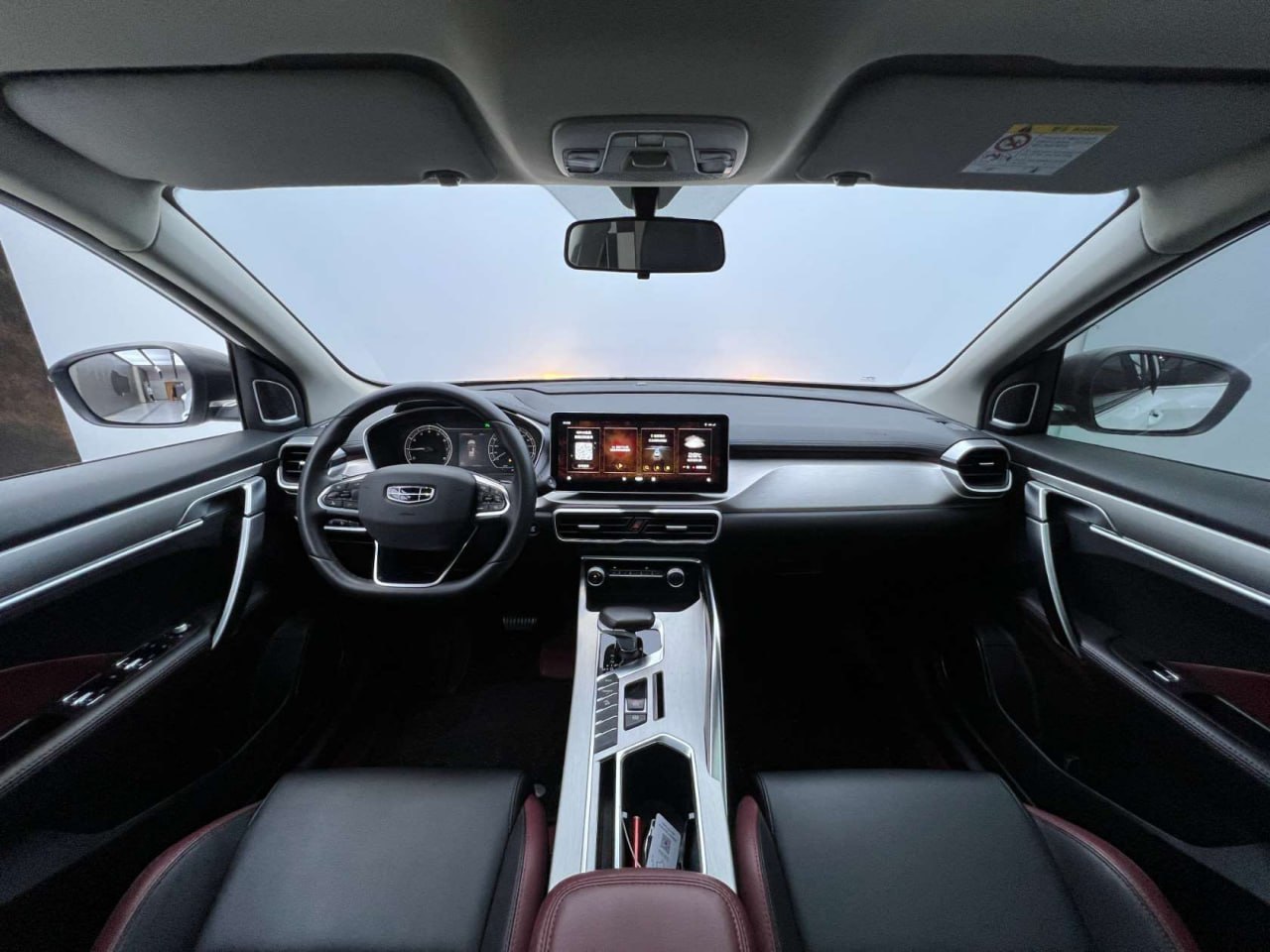Geely Coolray 2021 — фото 10