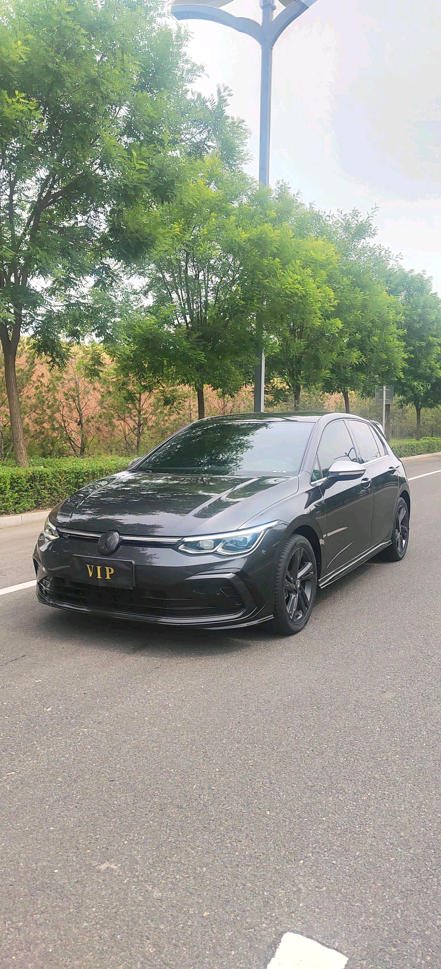 VOLKSWAGEN GOLF 2022