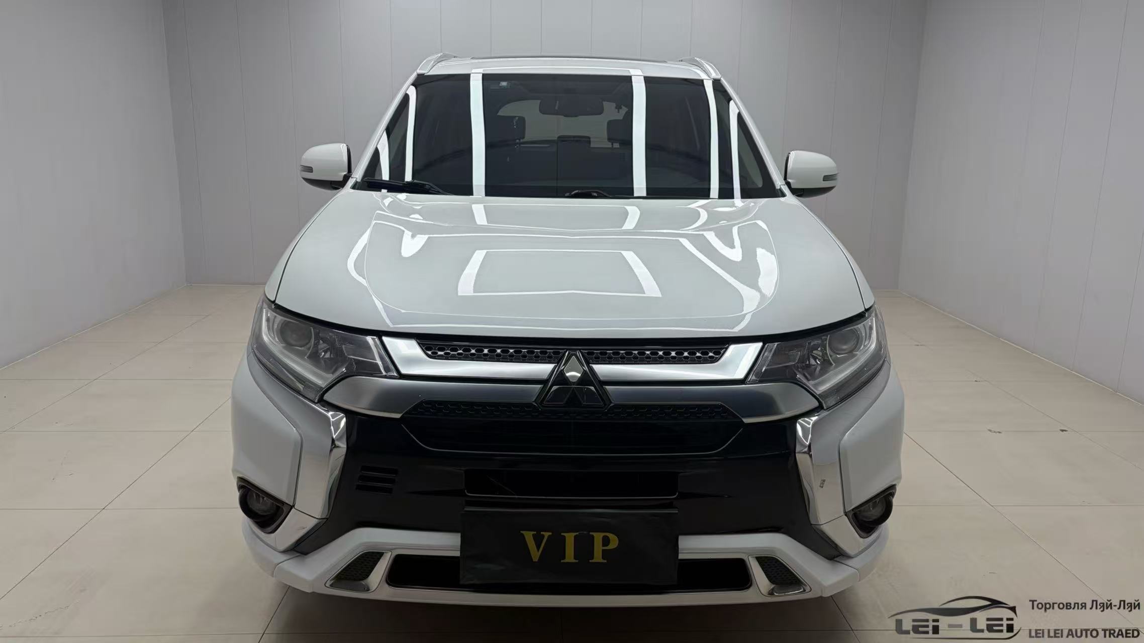 Mitsubishi Outlander 2021