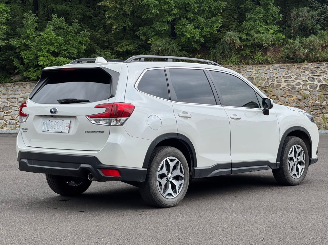 Subaru Forester 2022 — фото 6