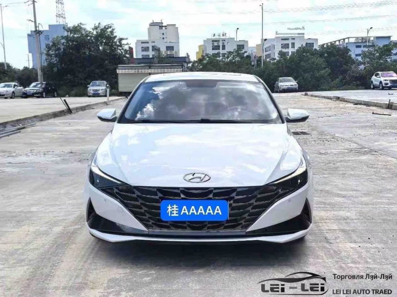 Hyundai Elantra 2022