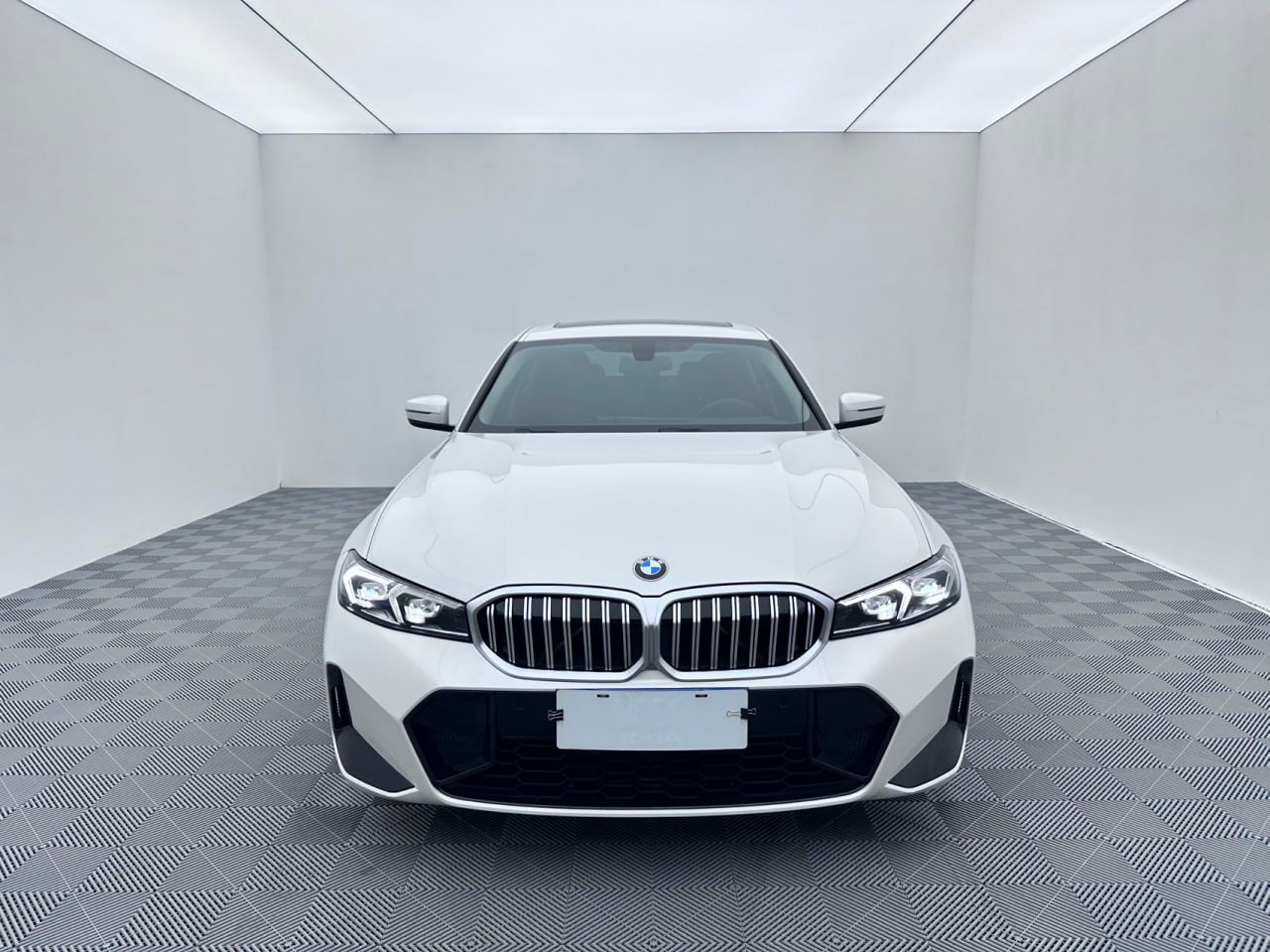 BMW 320Li 2023 — фото 2