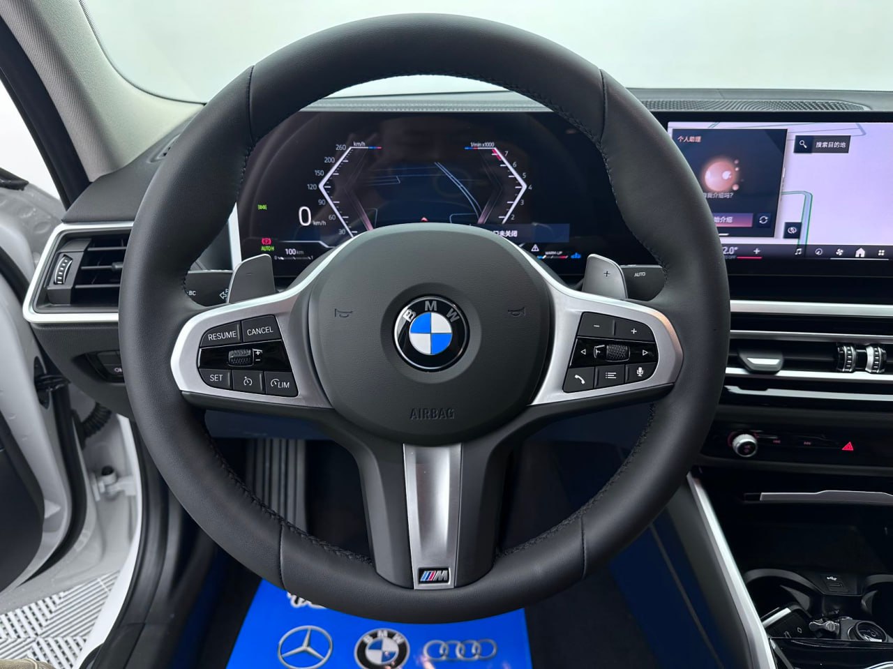 BMW 320Li 2023 — фото 12