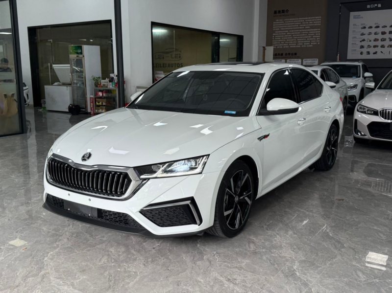 Skoda Octavia 2023