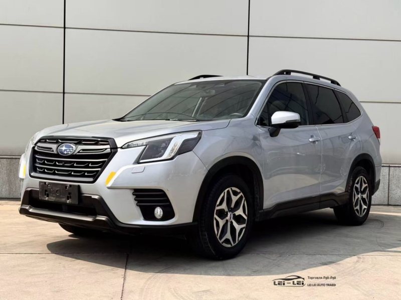 Subaru Forester 2022 — фото автомобиля