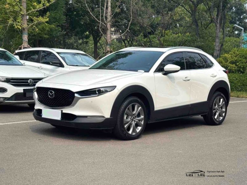 Mazda CX-30 2022 — фото автомобиля