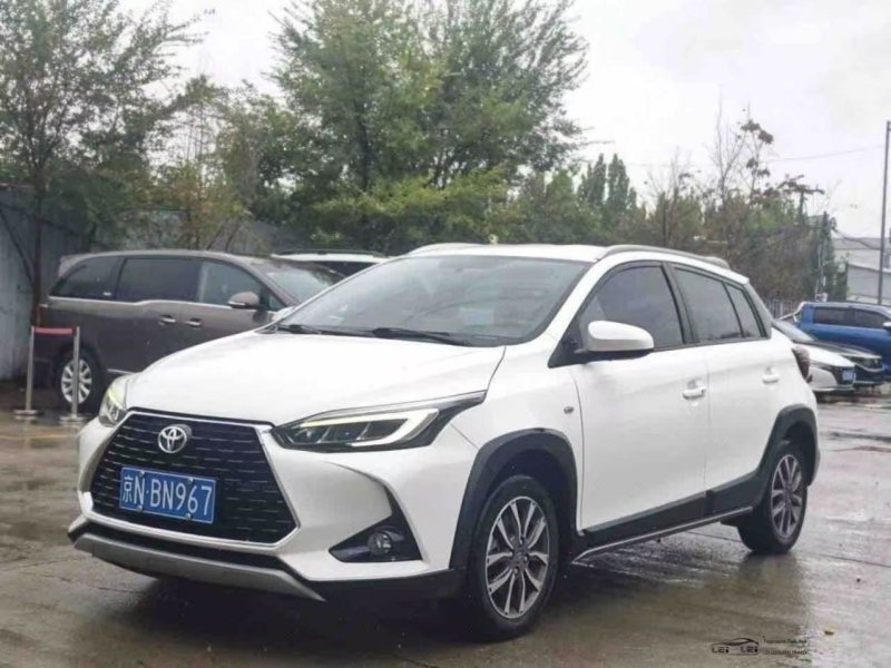 Toyota Yaris L ZhiXuan X 2022 — фото автомобиля