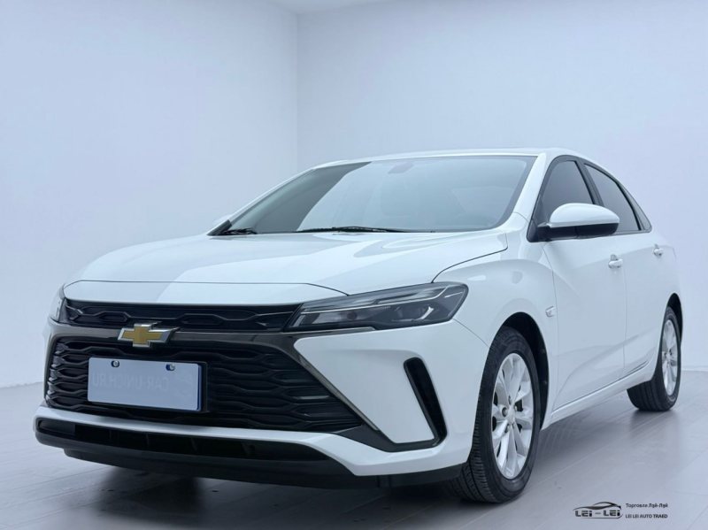 Chevrolet Cruze 2023 — фото автомобиля