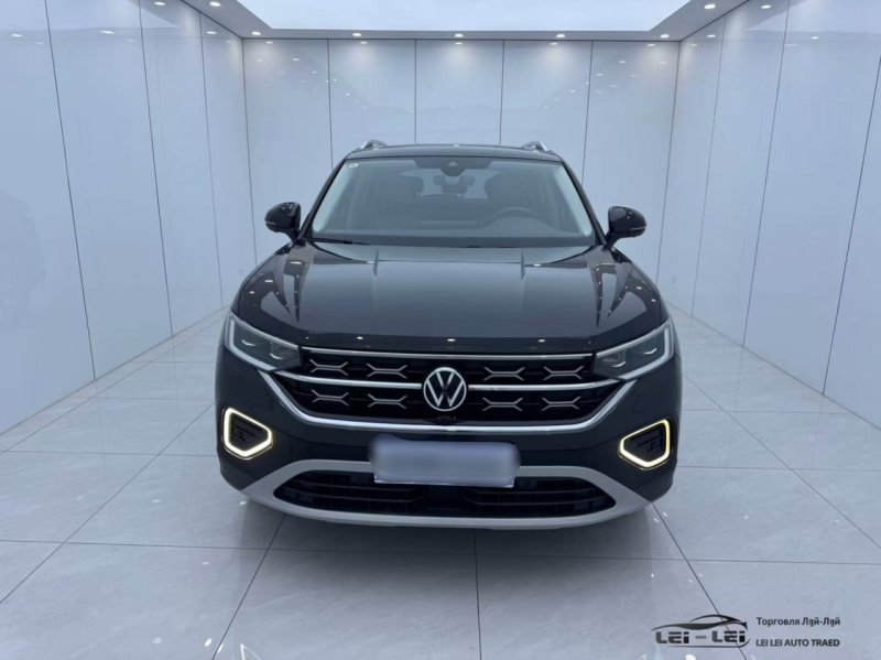 Volkswagen Tayron 2023 — фото автомобиля