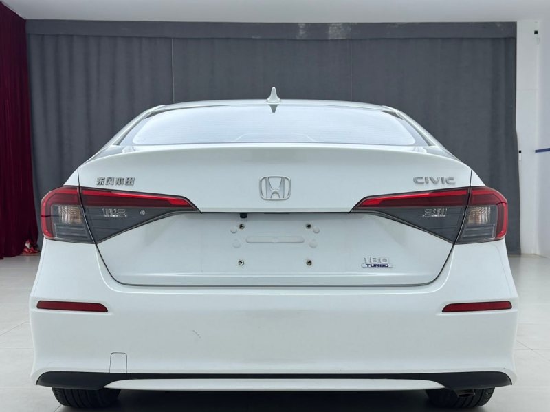 Honda Civic 2022 — фото 2