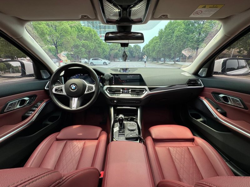 BMW 3 Series 320Li M Sport Package 2022 — фото 2