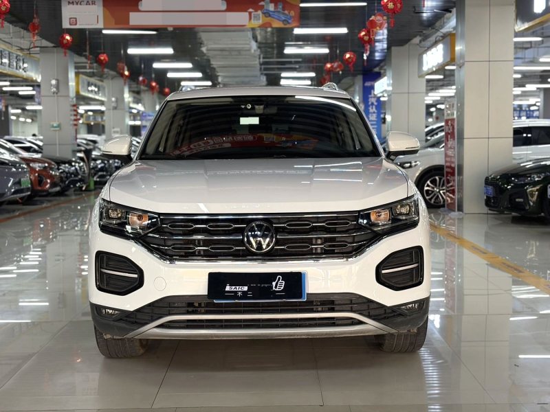 VOLKSWAGEN TAYRON 2022