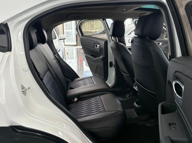 Honda Vezel 2023 — фото 12