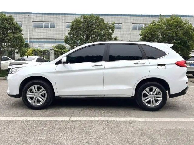 Haval M6 PLUS 2022 — фото 2