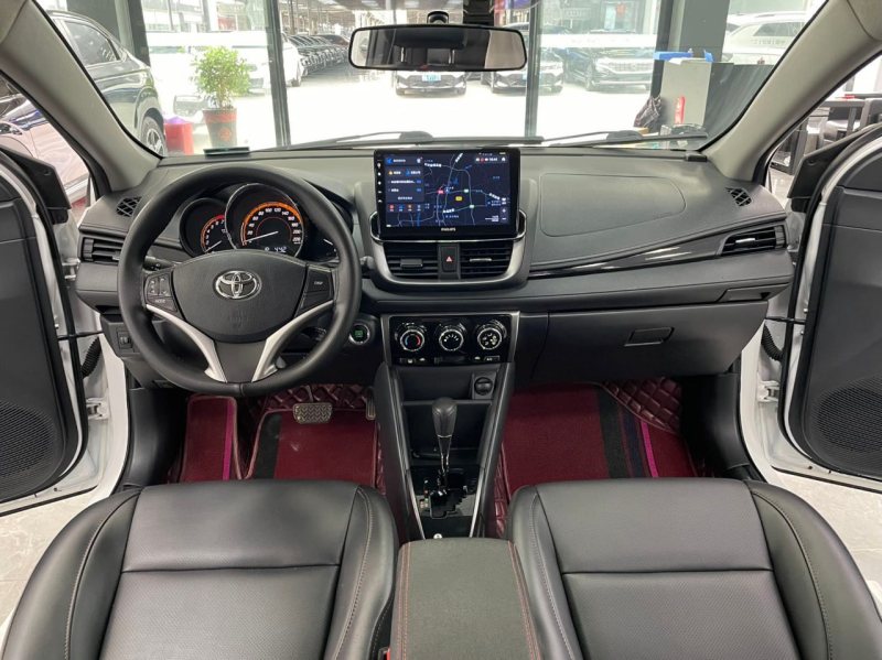 Toyota YARiS L Zhixuan X 2022 — фото 6