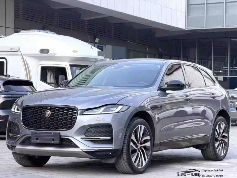 Jaguar F-PACE 2023