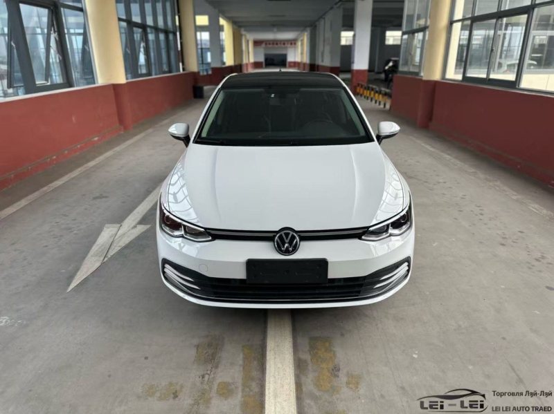 Volkswagen Golf Mk8 2021