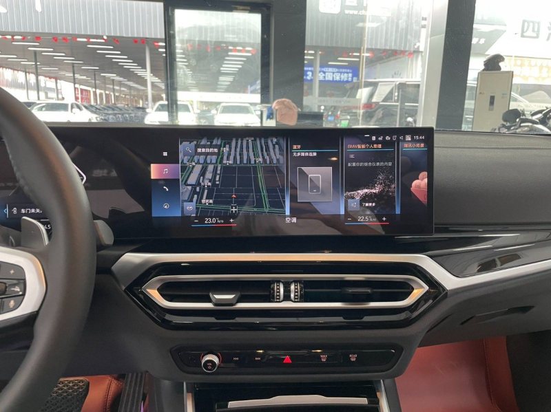 BMW 3 Series 320Li M Sport 2023 — фото 11