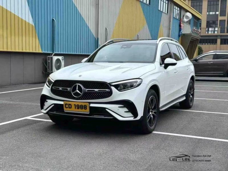 Mercedes-Benz GLC 260 L 2024
