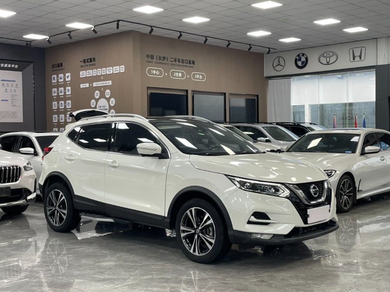 Nissan Qashqai 2022 — фото 3