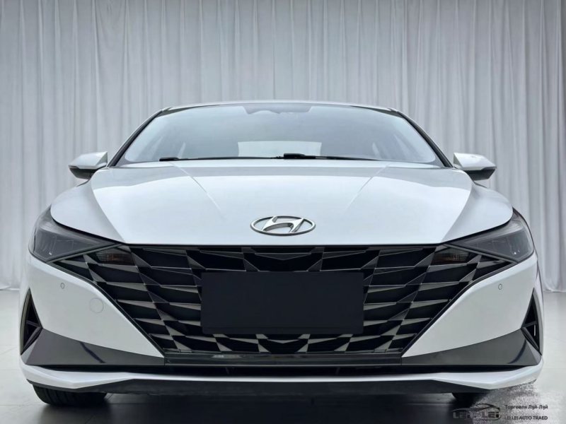 Hyundai Elantra 2021