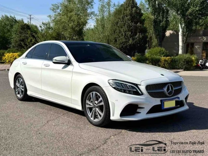 Mercedes-Benz C-Class 2021