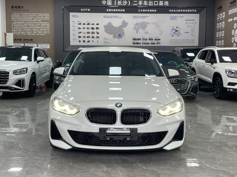 BMW 1 Series 2023