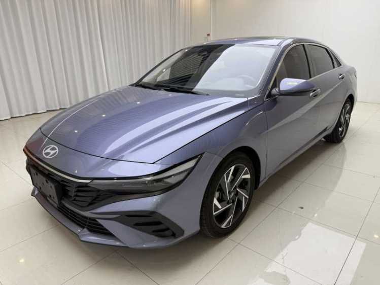 HYUNDAI ELANTRA 2023