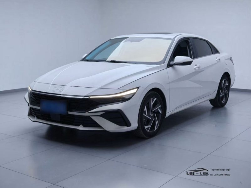 Hyundai Elantra 2023