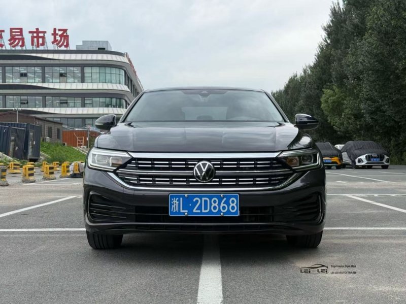 Volkswagen Sagitar 2023