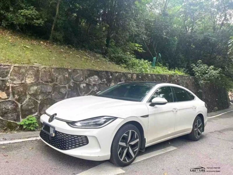 Volkswagen Lamando L 2022
