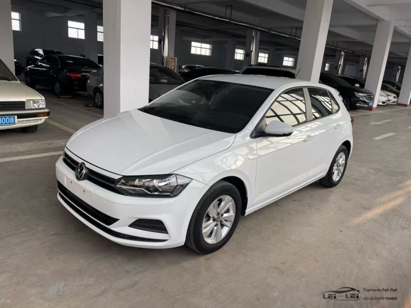 Volkswagen Polo Plus 2023