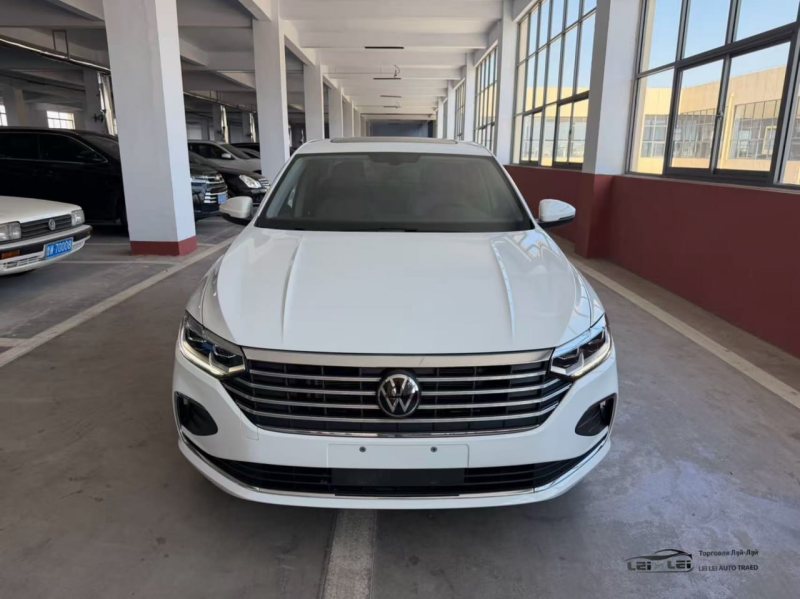 Volkswagen Lavida Plus 2023